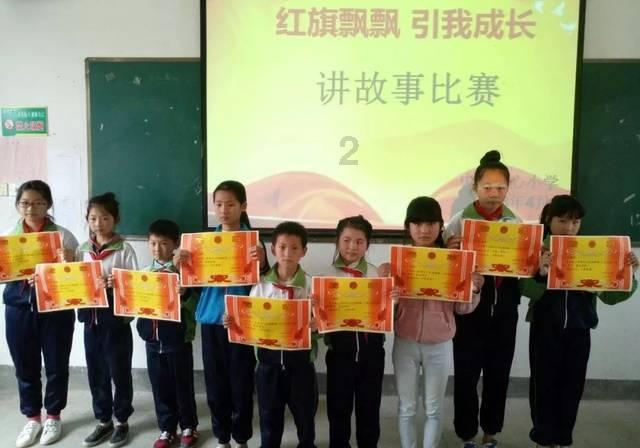 强大的狮子拼图