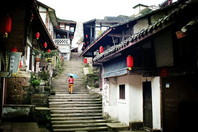 2月 ,这些游客可免票游昆明石林景区